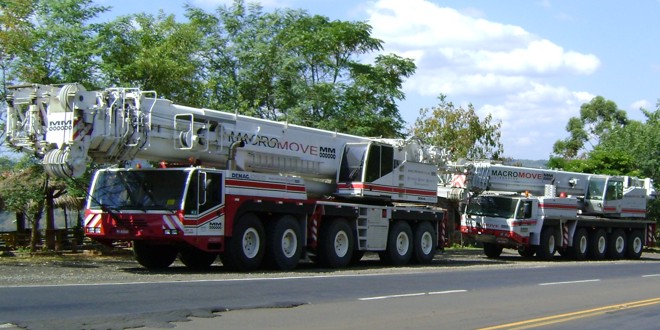 Demag-Tadano subinda a serra RS